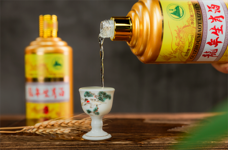 酱香型白酒的那个功效是真是假，白酒为何推荐酱香型